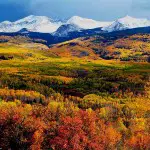 fall-scenery-snowy-mountains